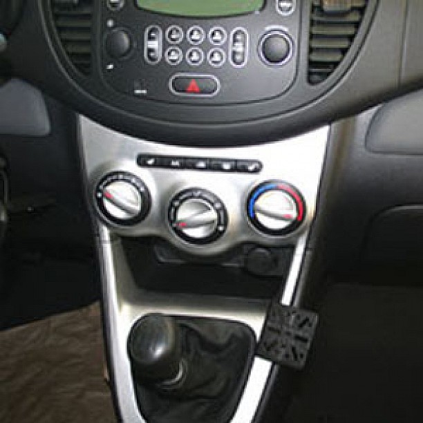Houder - Dashmount Hyundai I10 2008-2010 LET OP: UITLOPEND ARTIKEL STERK IN PRIJS VERLAAGD!
