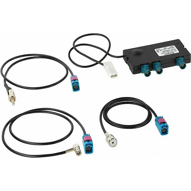 Antenne splitter AM/FM DAB/DAB+ ISO(m) > DIN(m)/SMB(f) Antenne splitter AM/FM DAB/DAB+ ISO(m) > DIN(m)/SMB(f)