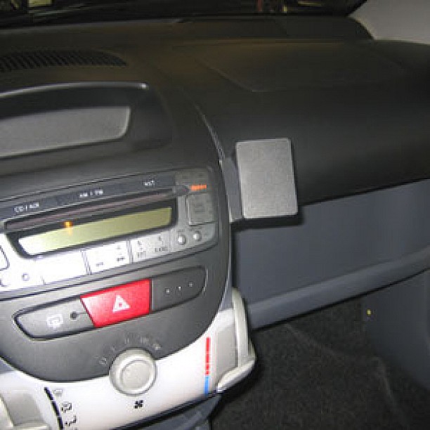 Houder - Brodit ProClip - Citroën C1- Toyota Aygo - Peugeot 107 2006-2014 Angled mount