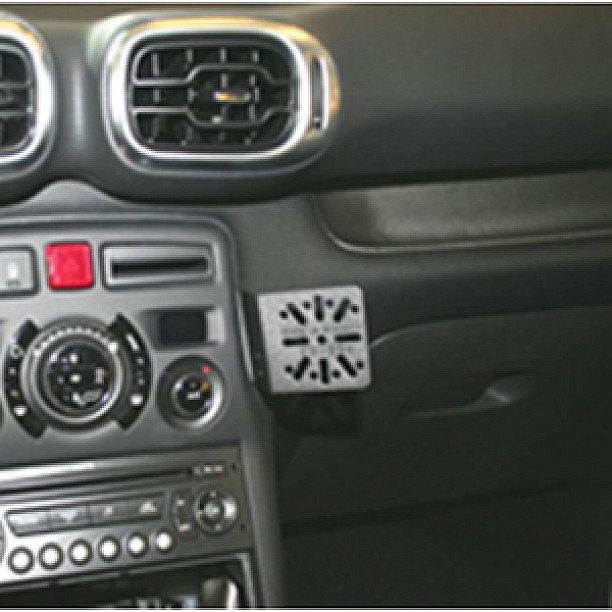Houder - Dashmount Citroën C3 Picasso 2009-2019 LET OP: UITLOPEND ARTIKEL STERK IN PRIJS VERLAAGD! Houder - Dashmount Citroën C3 Picasso 2009-2019 LET OP: UITLOPEND ARTIKEL STERK IN PRIJS VERLAAGD!