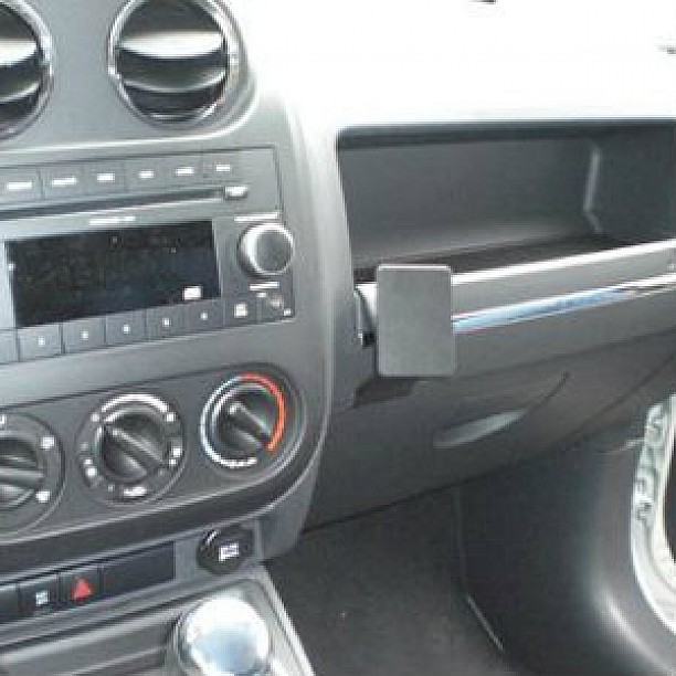 Houder - Brodit ProClip - Jeep Compass 2009-2016/ Patriot 2009-2017 Angled mount Houder - Brodit ProClip - Jeep Compass 2009-2016/ Patriot 2009-2017 Angled mount
