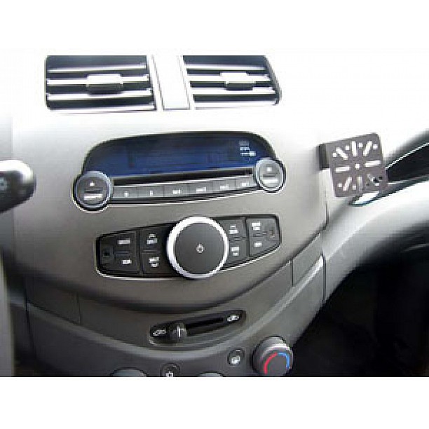 Houder - Dashmount Chevrolet Spark 2010-2015 LET OP: UITLOPEND ARTIKEL STERK IN PRIJS VERLAAGD! Houder - Dashmount Chevrolet Spark 2010-2015 LET OP: UITLOPEND ARTIKEL STERK IN PRIJS VERLAAGD!
