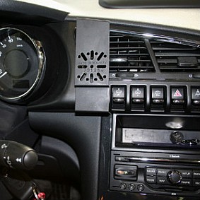Houder - Dashmount Peugeot 3008 2009-2016 LET OP: UITLOPEND ARTIKEL STERK IN PRIJS VERLAAGD!