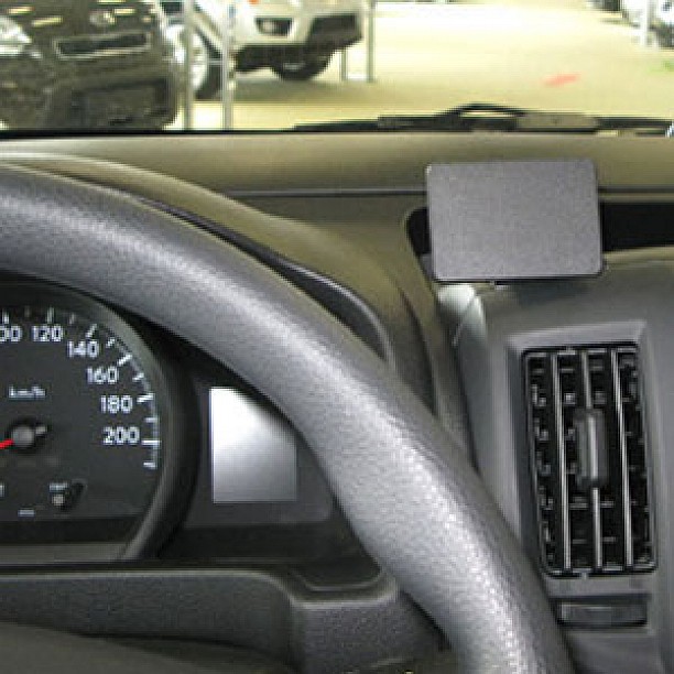 Houder - Brodit ProClip - Nissan Evalia/ NV200 2010-> Center mount