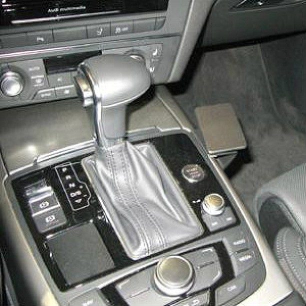 Houder - Brodit ProClip - Audi A6 / S6 2011-2018-  Audi A7 2011-2017 Console mount