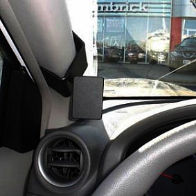 Houder - Brodit ProClip - Nissan Tiida / Latio 2012-2020 Left mount