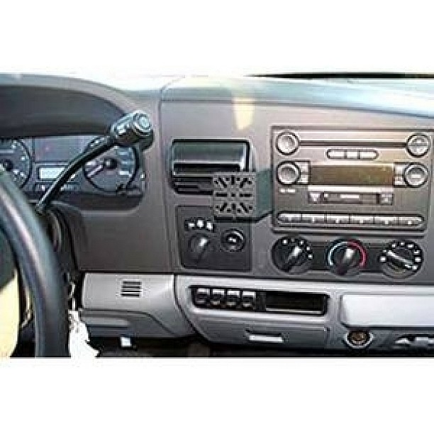 Houder - Dashmount Ford F Serie 2005-2007 LET OP: UITLOPEND ARTIKEL STERK IN PRIJS VERLAAGD! Houder - Dashmount Ford F Serie 2005-2007 LET OP: UITLOPEND ARTIKEL STERK IN PRIJS VERLAAGD!