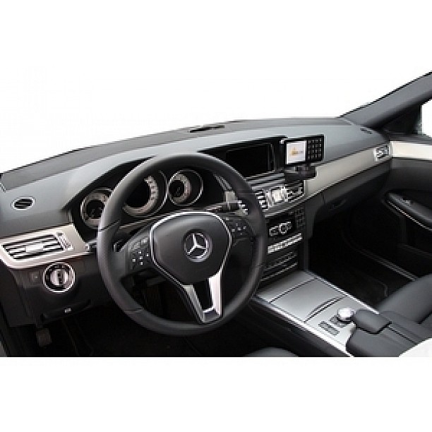 Houder - Arat - Mercedes Benz E-klasse 2013-2016 Kleur: Zwart Houder - Arat - Mercedes Benz E-klasse 2013-2016 Kleur: Zwart