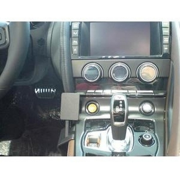 Houder - Brodit ProClip - Jaguar F-Type 2013-2022 Console mount Houder - Brodit ProClip - Jaguar F-Type 2013-2022 Console mount
