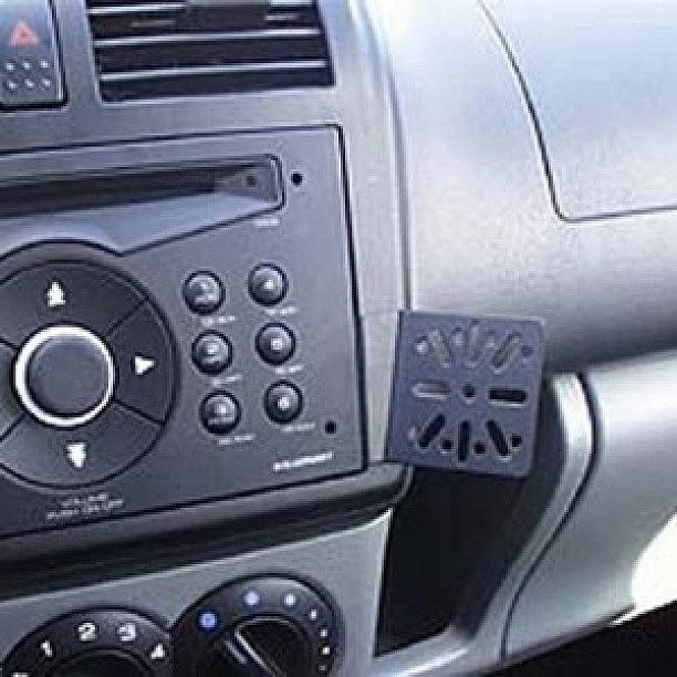 Houder - Dashmount Suzuki Ignis 2004-2009 LET OP: UITLOPEND ARTIKEL STERK IN PRIJS VERLAAGD! Houder - Dashmount Suzuki Ignis 2004-2009 LET OP: UITLOPEND ARTIKEL STERK IN PRIJS VERLAAGD!
