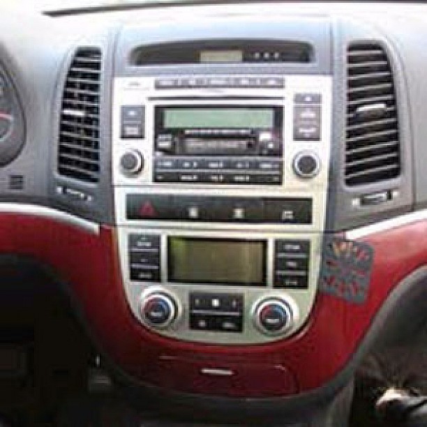 Houder - Dashmount Hyundai Santa Fé 2005-2010 LET OP: UITLOPEND ARTIKEL STERK IN PRIJS VERLAAGD! Houder - Dashmount Hyundai Santa Fé 2005-2010 LET OP: UITLOPEND ARTIKEL STERK IN PRIJS VERLAAGD!