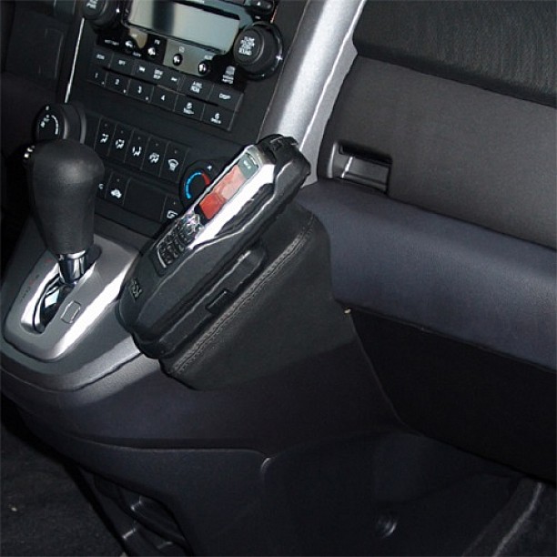 Houder - Kuda Honda CR-V 2007-2011 Kleur: Zwart Houder - Kuda Honda CR-V 2007-2011 Kleur: Zwart