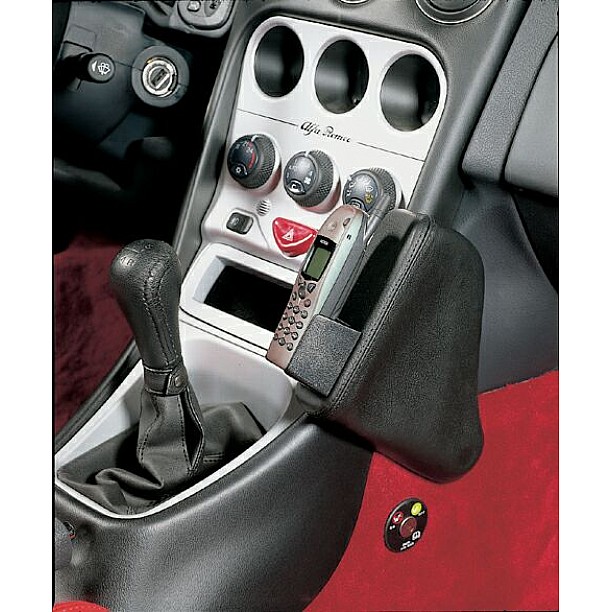 Houder - Kuda Alfa Romeo GTV 1998-2003 Houder - Kuda Alfa Romeo GTV 1998-2003