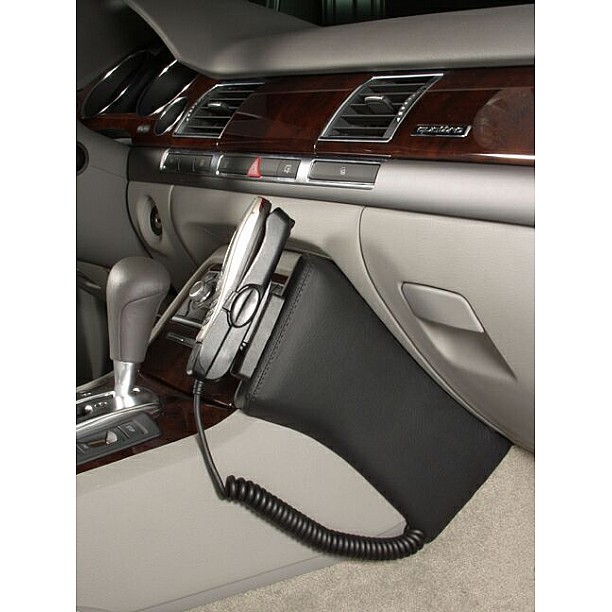 Houder - Kuda Audi A8 2002-2010 Kleur: Zwart