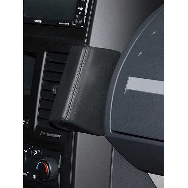 Houder - Kuda Chrysler Voyager 2008-2011 Kleur: Zwart Houder - Kuda Chrysler Voyager 2008-2011 Kleur: Zwart