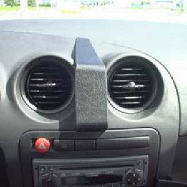 Houder - Brodit ProClip - Seat Ibiza / Cordoba Center mount