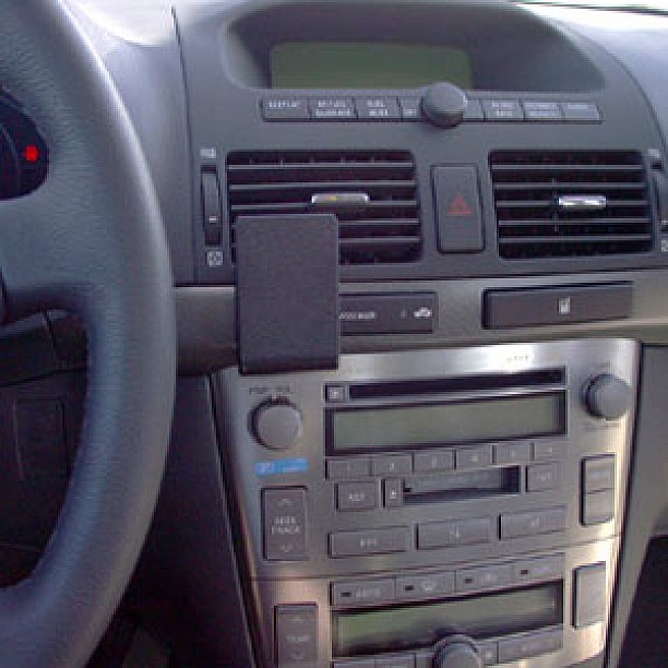 Houder - Brodit ProClip - Toyota Avensis 2003-2008 Center mount