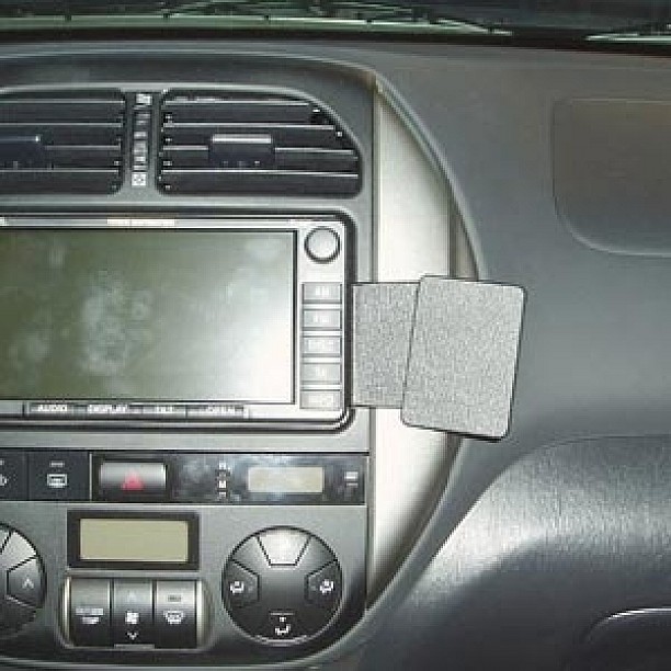 Houder - Brodit ProClip - Toyota RAV 4 2004-2005 Angled mount