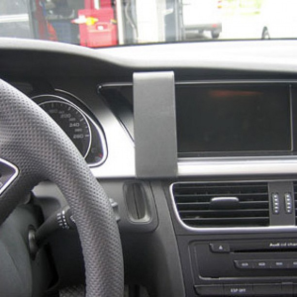 Houder - Brodit ProClip - Audi A4/ A5/ S4/ S5 Center mount, Hoog Houder - Brodit ProClip - Audi A4/ A5/ S4/ S5 Center mount, Hoog