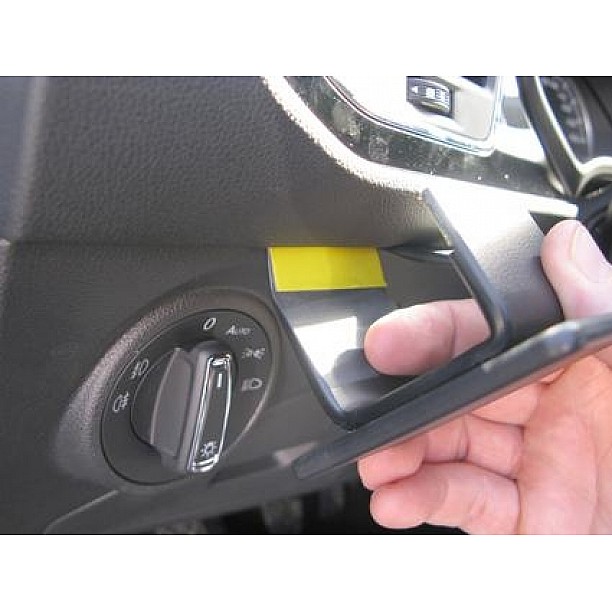 Houder - Brodit ProClip - Seat Leon 2013-2020 Left mount Houder - Brodit ProClip - Seat Leon 2013-2020 Left mount