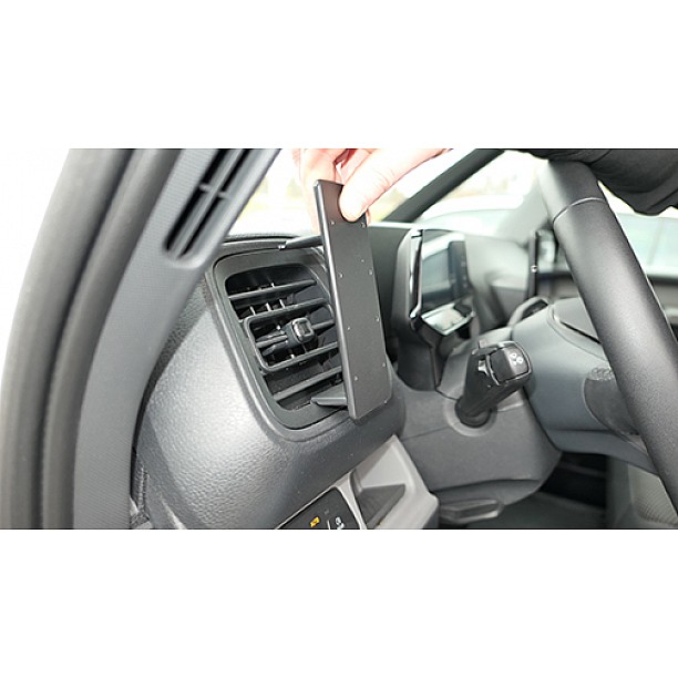 Houder - Brodit ProClip - volkswagen ID.Buzz Cargo 2023-> Left mount Houder - Brodit ProClip - volkswagen ID.Buzz Cargo 2023-> Left mount