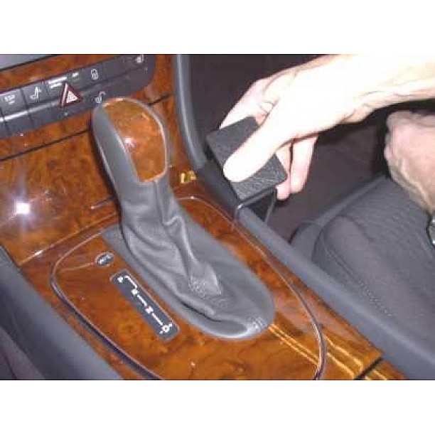 Houder - Brodit ProClip - Mercedes Benz E-Klasse Coupé/Station/Sedan 2002-2011 Console mount, Angled