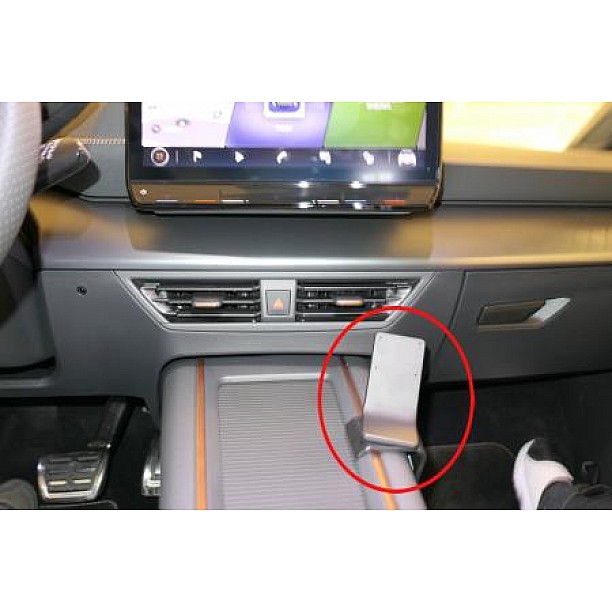 Houder - Brodit ProClip - Seat Born 2022-2024 / Cupra Born 2022-> Console mount Houder - Brodit ProClip - Seat Born 2022-2024 / Cupra Born 2022-> Console mount