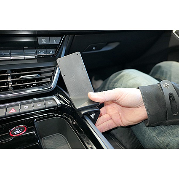 Houder - Brodit ProClip - Audi e-tron GT 2021-> Center mount Houder - Brodit ProClip - Audi e-tron GT 2021-> Center mount
