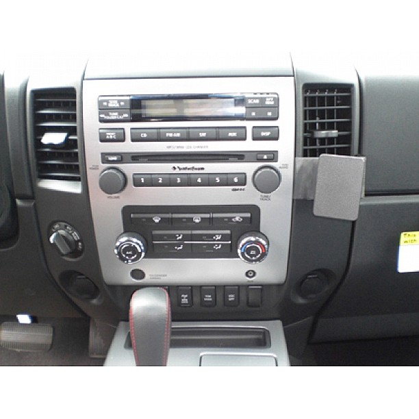 Houder - Brodit ProClip - Nissan Titan 2008-> Angled mount Houder - Brodit ProClip - Nissan Titan 2008-> Angled mount