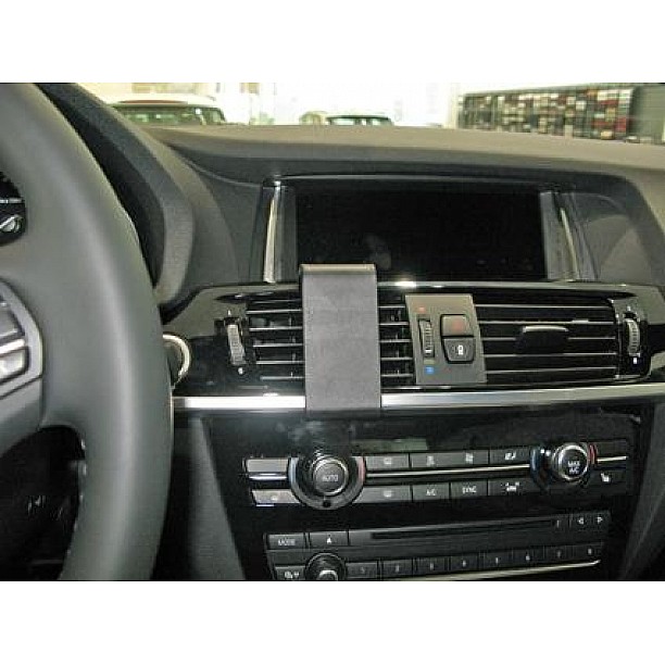 ProClip - BMW X3 2015-2017 / X4 2015-2018 Center mount ProClip - BMW X3 2015-2017 / X4 2015-2018 Center mount
