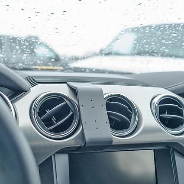Houder - Brodit ProClip - Ford Mustang 2015-2023 Center mount Houder - Brodit ProClip - Ford Mustang 2015-2023 Center mount