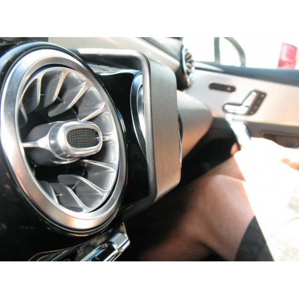 Houder - Brodit ProClip - Mercedes Benz A-Klasse 2018-> / CLA-Klasse -2019-> Angled mount Houder - Brodit ProClip - Mercedes Benz A-Klasse 2018-> / CLA-Klasse -2019-> Angled mount