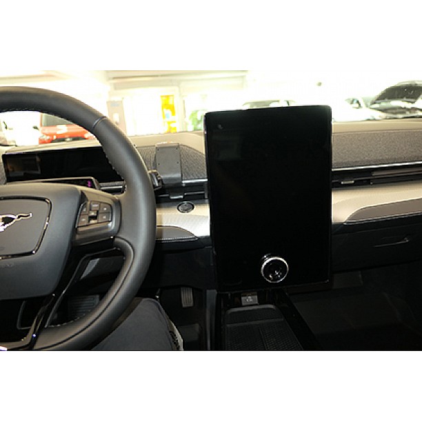 Houder - Brodit ProClip - Ford Mustang Mach-E 2020> Center mount Houder - Brodit ProClip - Ford Mustang Mach-E 2020> Center mount