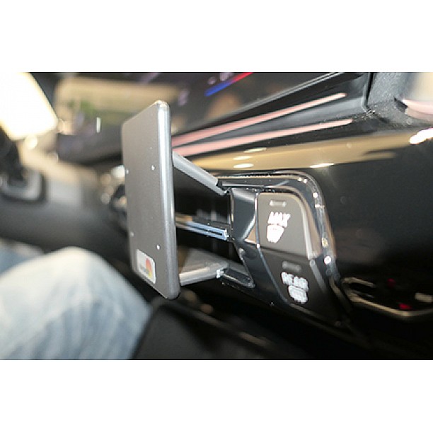 Houder - Brodit ProClip - BMW iX2/ X1 2023-> Console mount