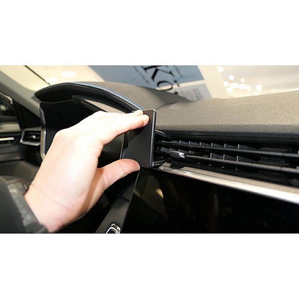 Houder - Brodit ProClip - Lynk & Co 01 2021-> (Center mount)