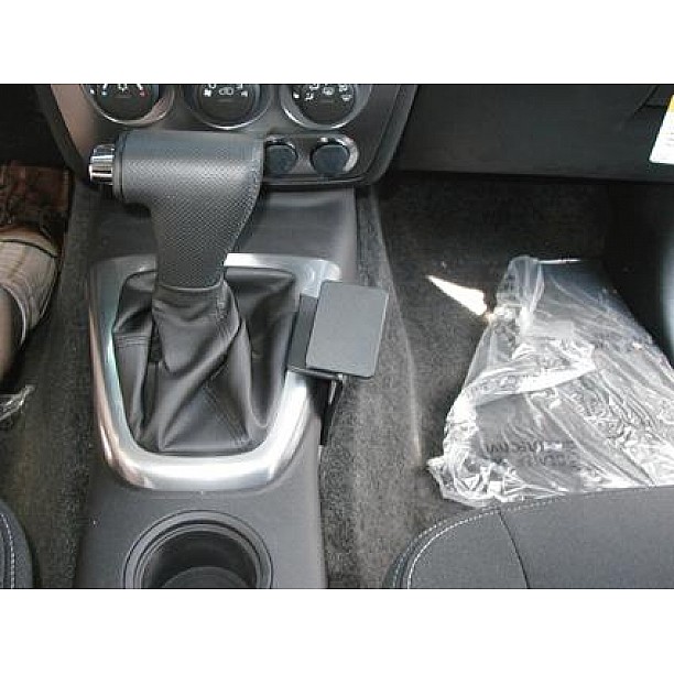 Houder - Brodit ProClip - Hummer H3 2005-2011 Console mount Houder - Brodit ProClip - Hummer H3 2005-2011 Console mount