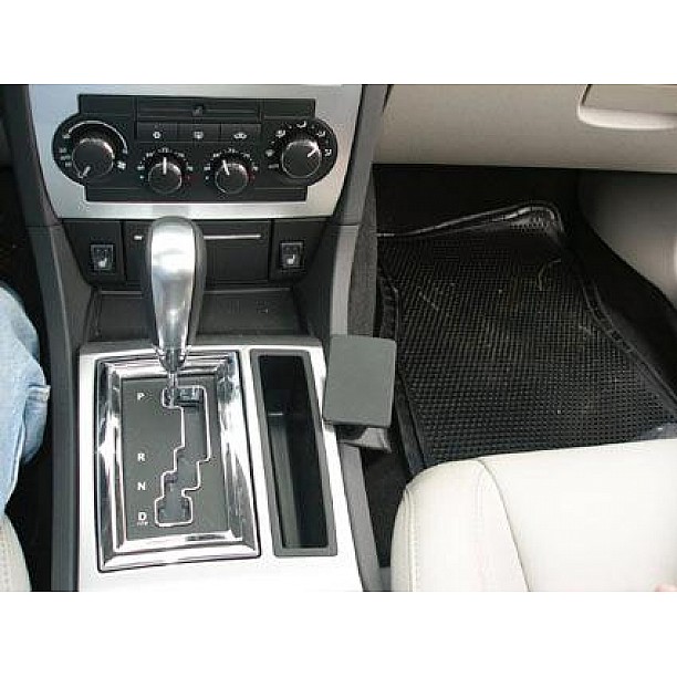 Houder - Brodit ProClip - Chrysler 300C / Touring 2005-2007 Console mount Houder - Brodit ProClip - Chrysler 300C / Touring 2005-2007 Console mount