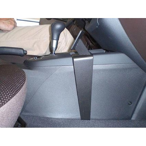 Houder - Brodit ProClip - Kia Cerato 2010-2011 Console mount