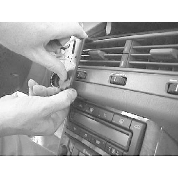 Houder - Brodit ProClip - Mercedes Benz SL-Klasse 1989-2002 Center mount Houder - Brodit ProClip - Mercedes Benz SL-Klasse 1989-2002 Center mount