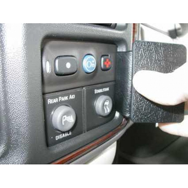 Houder - Brodit ProClip - Chevrolet Avalanche/Pick-Up/Silverado/Suburban/ Tahoe Angled mount