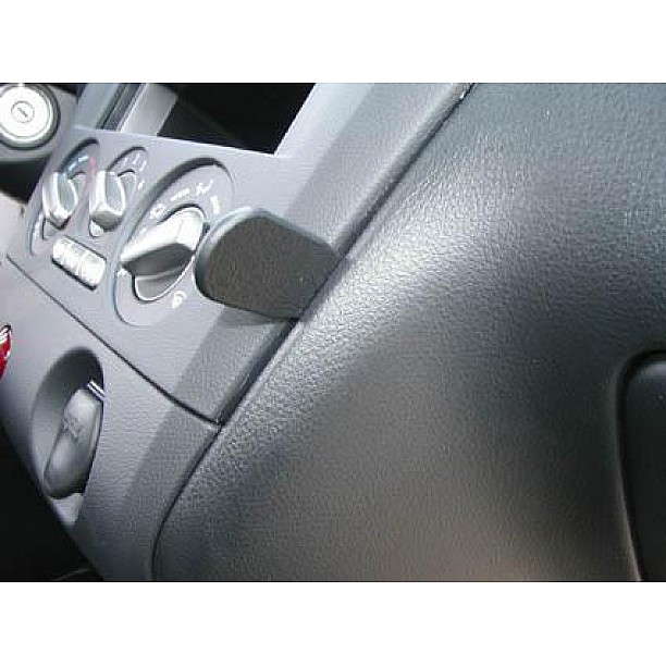 Houder - Brodit ProClip - Mitsubishi Outlander 2003-2006 Angled mount