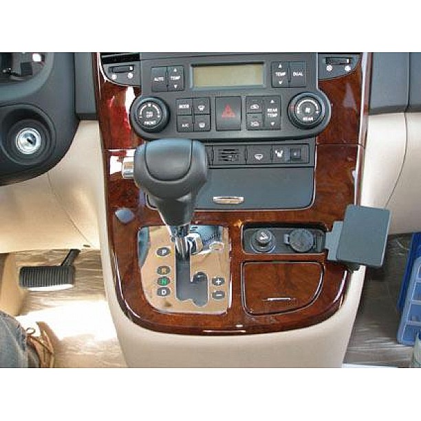 Houder - Brodit ProClip - Kia Carnival 2006-2011 Angled mount Houder - Brodit ProClip - Kia Carnival 2006-2011 Angled mount