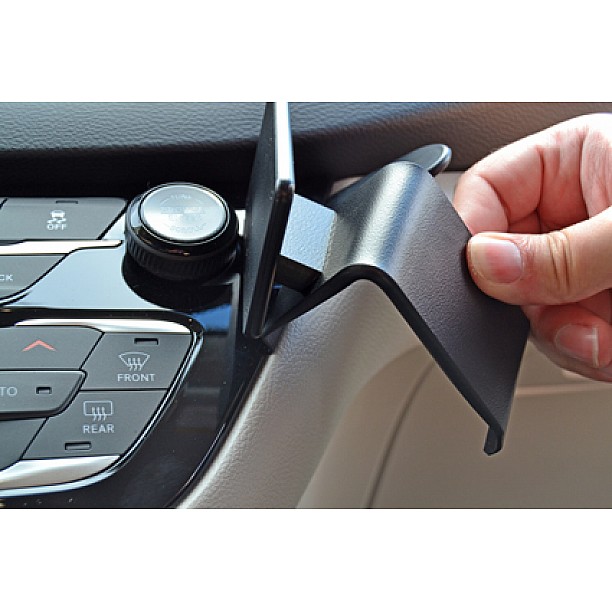 Houder - Brodit ProClip - Chrysler Pacifica 2016-2024 / Chrysler Voyager 2020-2024  Angled mount