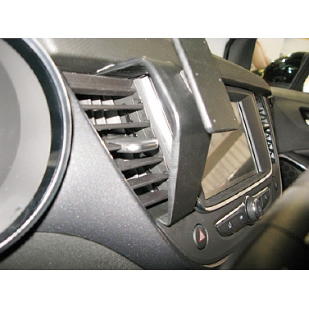 Houder - Brodit ProClip - Opel Crossland X 2018-2021/ Grandland X 2018-2021 Center mount Houder - Brodit ProClip - Opel Crossland X 2018-2021/ Grandland X 2018-2021 Center mount