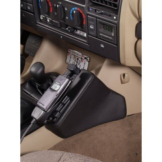 Houder - Kuda Land Rover Discovery 1996-10/2004 Kleur: Zwart Houder - Kuda Land Rover Discovery 1996-10/2004 Kleur: Zwart