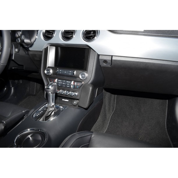 Houder - Kuda Ford Mustang 2015-2019 Kleur: Zwart Houder - Kuda Ford Mustang 2015-2019 Kleur: Zwart
