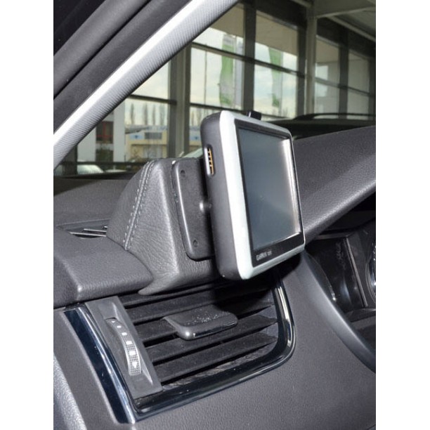 Houder - Kuda Skoda Octavia III 2013-2019 Kleur: Zwart Houder - Kuda Skoda Octavia III 2013-2019 Kleur: Zwart