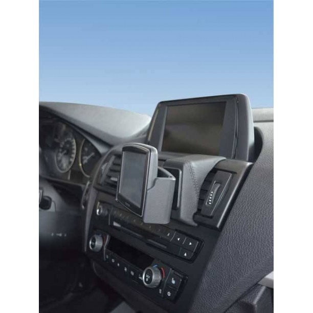 Houder - Kuda BMW 1-Serie (F20) 2012-2017 Kleur: Zwart Houder - Kuda BMW 1-Serie (F20) 2012-2017 Kleur: Zwart