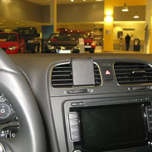 Houder - Brodit ProClip - Volkswagen Golf 6 / Variant 2009-2012 Center mount Houder - Brodit ProClip - Volkswagen Golf 6 / Variant 2009-2012 Center mount