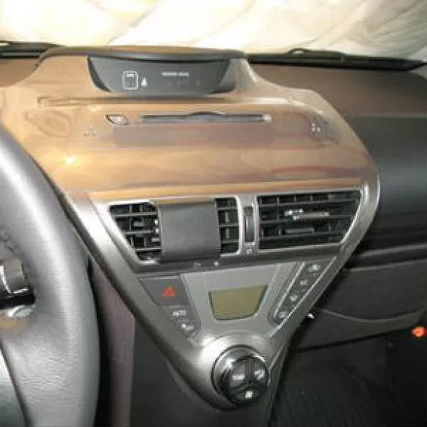 Houder - Brodit ProClip - Toyota iQ 2009-2019 Center mount Houder - Brodit ProClip - Toyota iQ 2009-2019 Center mount